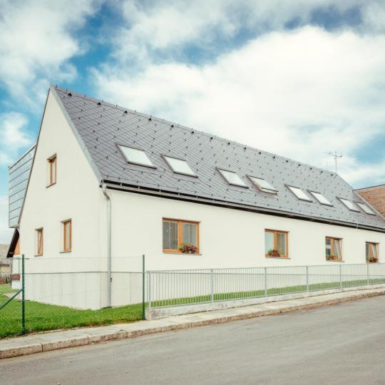 Apartmany Dalov Sternberk Exterior photo